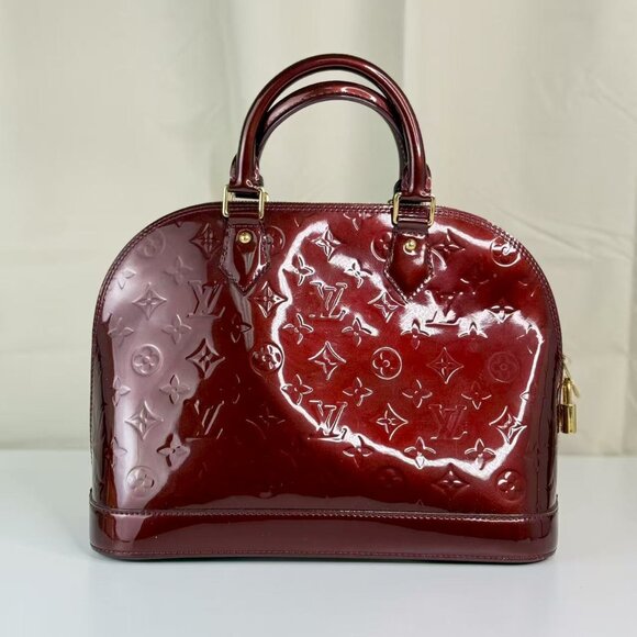 Louis Vuitton Burgundy Alma PM Bag with Classic Monogram Pattern - Picture 3 of 8